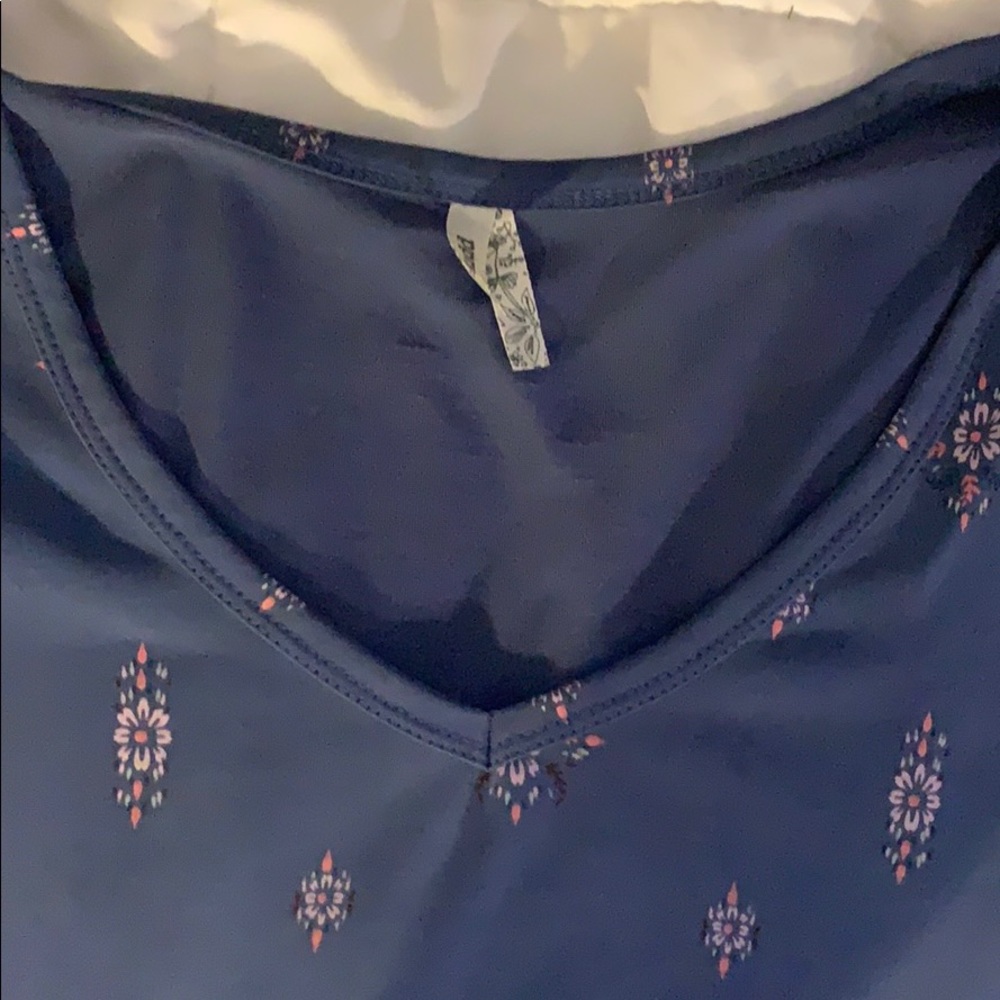 Patterned Dress - Picture 2 of 4